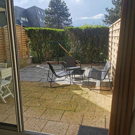 Appartement Acces Direct A La Plage Bernieres-sur-Mer Екстер'єр фото