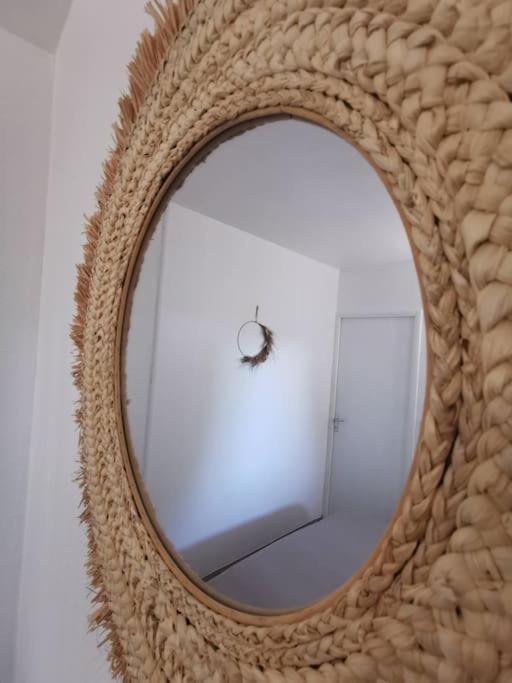 Appartement Acces Direct A La Plage Bernieres-sur-Mer Екстер'єр фото